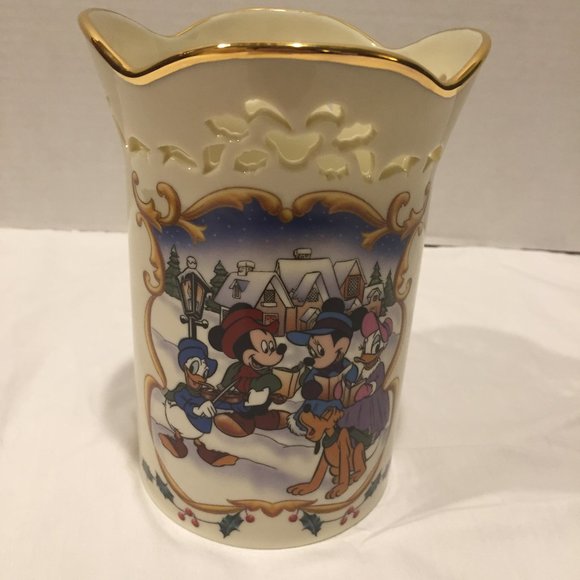Mickey's Candlelight Carolers Disney x Lenox Vase - Picture 3 of 6